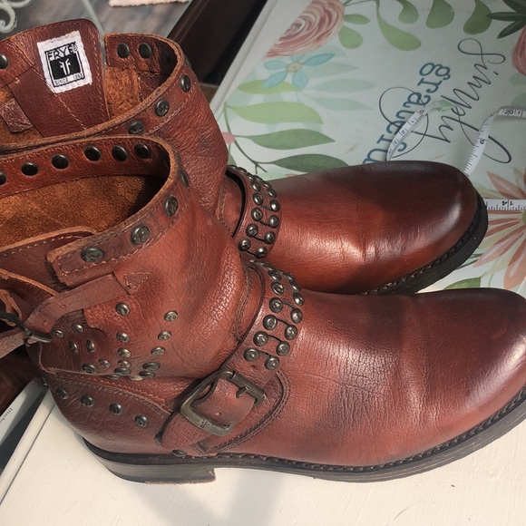Frye Veronica cognac leather moto boots. - Picture 4 of 13